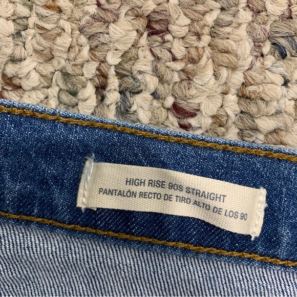 Universal Thread High Rise 90 Straight Jeans in Medium Wash - Size 8 Regular - Picture 4 of 7